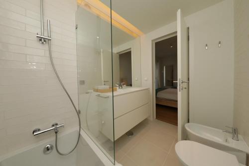 Elegant 2BR Apartment with Pool & Garden