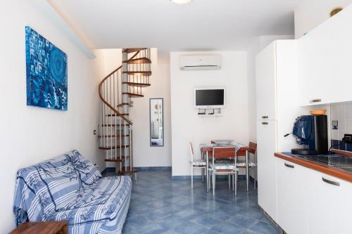 Η κουζίνα ή μικρή κουζίνα στο Casa Greta a due passi dal mare