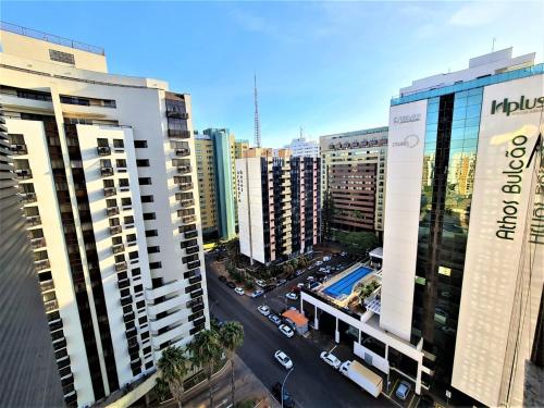 an aerial view of a city with tall buildings at Cullinan 1017E · Hotel Cullinan Luxury Premium com varanda in Brasilia