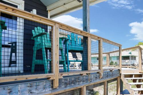 Un balcón o terraza en WindScape by Pristine Properties Vacation Rentals