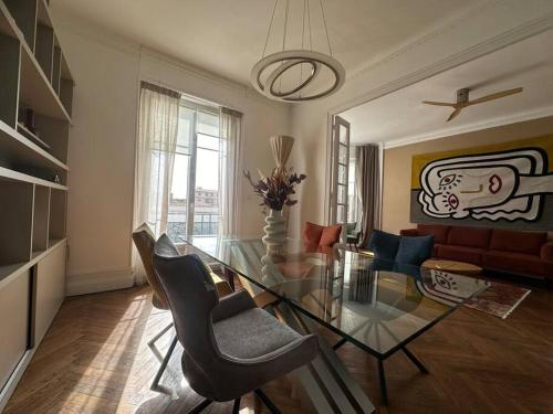 Photo de la galerie de l'établissement 3 pièces Art-Deco, à Cannes