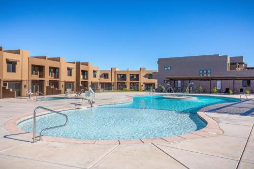 a large swimming pool in the middle of a building at Triple R Getaway in Ivins