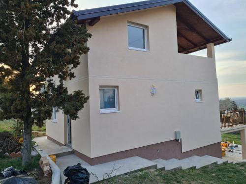 Gallery image of Vikendica Holiday in Krčedin