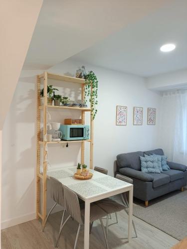 Χώρος καθιστικού στο APARTAMENTO MENCER