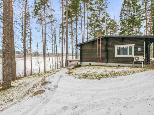 Holiday Home Villa lahnajärvi by Interhome að vetri til