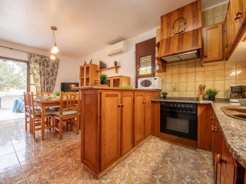 Η κουζίνα ή μικρή κουζίνα στο Holiday Home Tu y Yo by Interhome