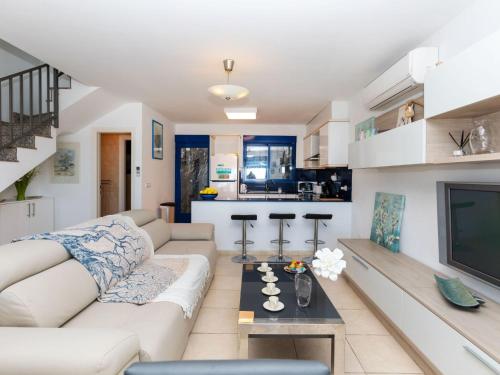 Apartment Los balcones by Interhome