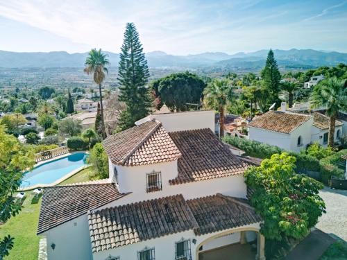 Holiday Home Villa del Tauro by Interhome