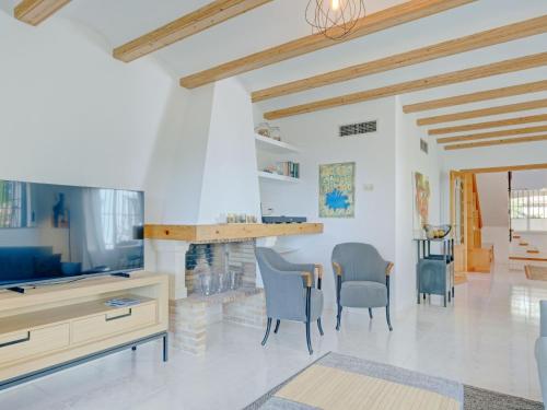 Holiday Home Villa del Tauro by Interhome
