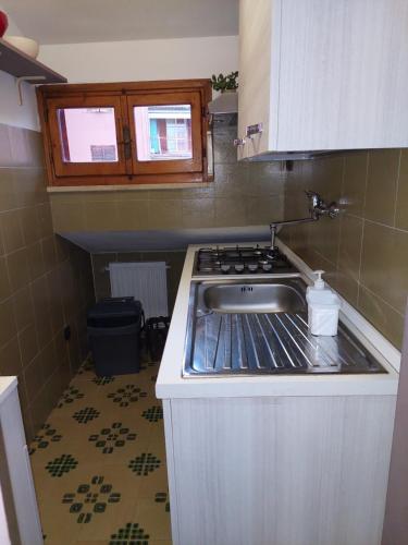 Dapur atau dapur kecil di Sopra le nuvole