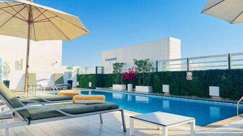 Hampton By Hilton Dubai Al Barsha Image