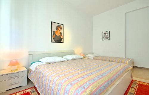 Apartments with parking space Umag - 22649