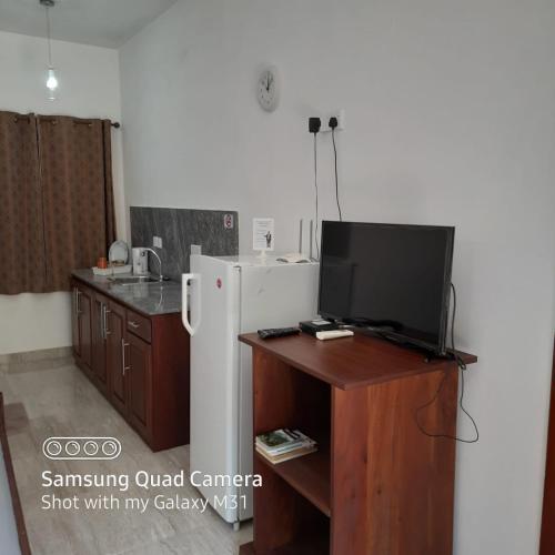 Una cocina o zona de cocina en Transit Studio Katunayake