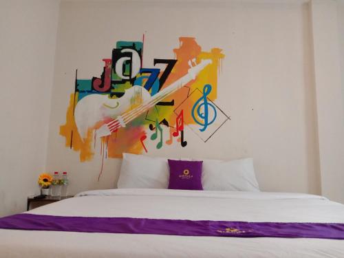 Afbeelding uit fotogalerij van Votel Nirmala Hotel Malang in Bareng