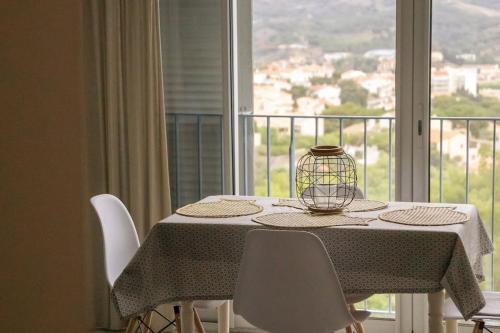 Photo de la galerie de l'établissement appartement 4 personnes, vue mer exceptionnelle, à Banyuls-sur-Mer