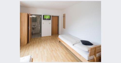Fotografie z fotogalerie ubytování Workers Apartment für die besten Monteure in 8600 Bruck Mur und in 8700 Leoben v destinaci Oberaich