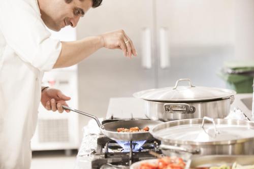 Mâncare la sau în apropiere de acest hotel