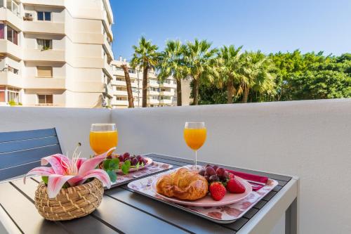 The Charming Oasis! 2 bedrooms - By HelloDomik