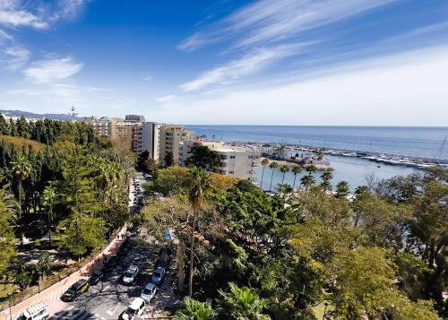 Skol 727 Lovely 2 Bedroom Duplex in Marbella Center