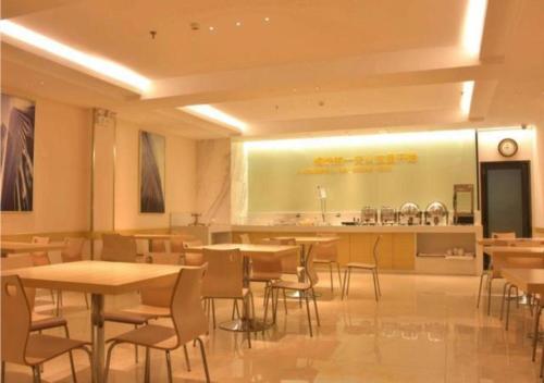 City Comfort Inn Baise Tiandong 레스토랑 또는 맛집