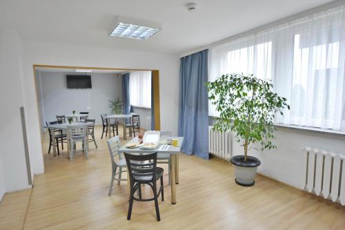 TV a/nebo společenská místnost v ubytování Twój Hostel Bytom