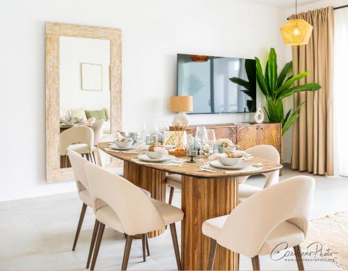 Estrella Dominicus Modern 2BR Apartment Pool WiFi AC