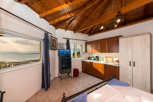 Villa Needa's - Eros Loft with Infinity Pool