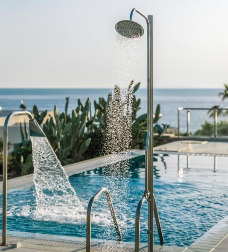 Πισίνα στο ή κοντά στο Delfini Villas 1, 2, 3, 4, 5, 6 - Kalamaki