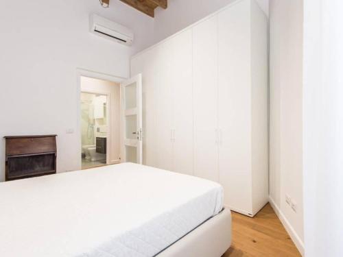 Trastevere Luxury Bright Apartment