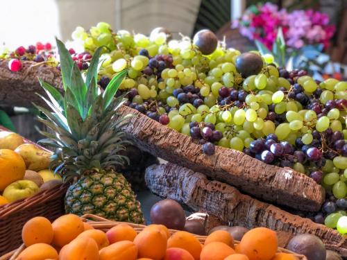 Mad på resortet eller i nærheden