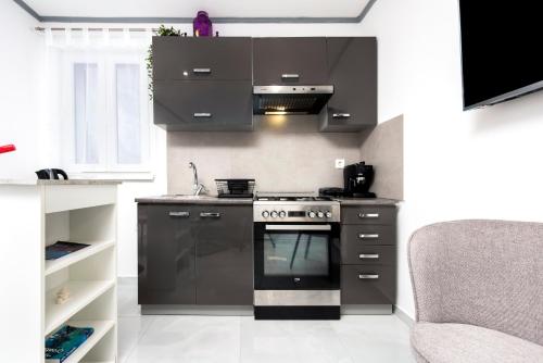 Apartment Leo