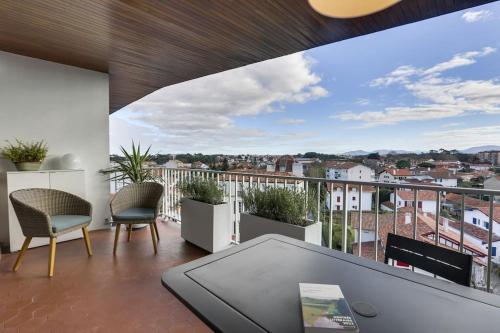 AUTEUIL - Appartement lumineux rénové