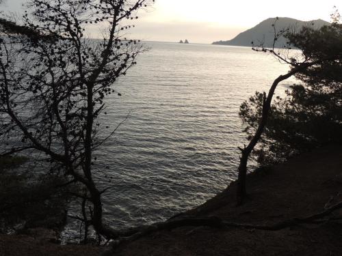 Agreable T2 1 chambre plage à 4 mn CLIM Parking Wifi