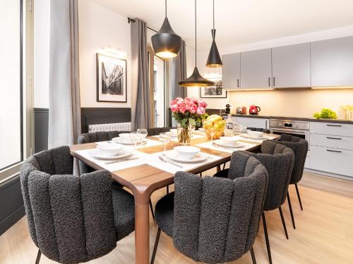 LivinParis - Luxury AC 3 Bedrooms Opera III