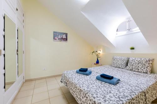 Two bedrooms apartment in Parque Santiago 2
