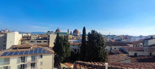 Ein allgemeiner Blick auf Florenz oder ein Stadtblick von des Hotels aus
