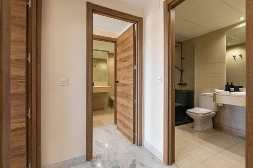 MARBELLA HOME RENTALS - Marina Banus, Puerto Banus, 2BR Spacious, parking & pool