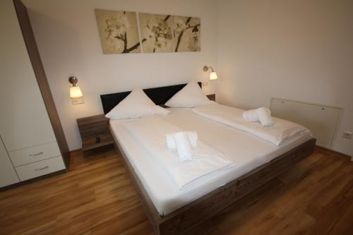 Kern Apartmentsにあるベッド