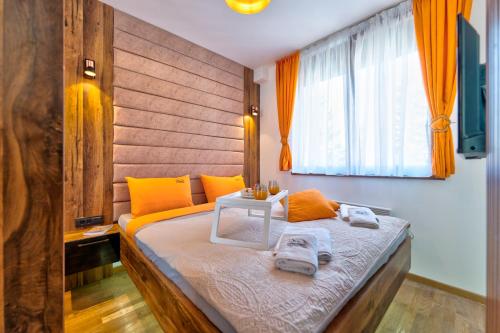 Katil atau katil-katil dalam bilik di Lux Apartmani Djordjevic Zlatibor