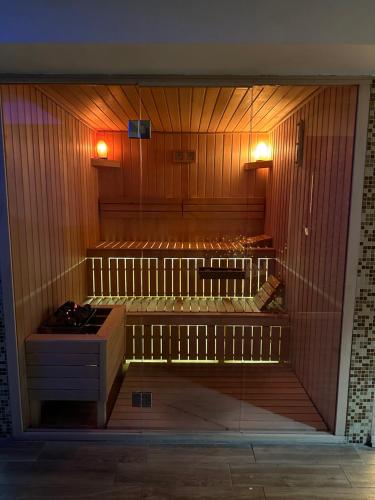 Postel nebo postele na pokoji v ubytování SM RELAX Apartmani Zlatibor