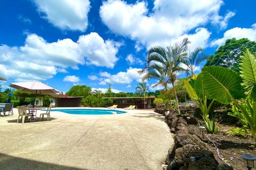 Swimmingpoolen hos eller tæt på Hotel Galapagos Tortuga Bay