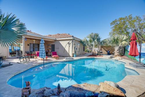 Kolam renang di atau dekat dengan Family Home with Community Perks in Peoria