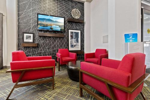 Hampton Inn & Suites Memphis-Wolfchase Galleria Image