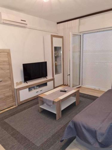 Apartments with parking space Barbat, Rab - 22660