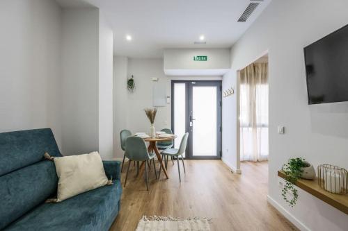 Luxe apartments Madrid Rio by RentitUP