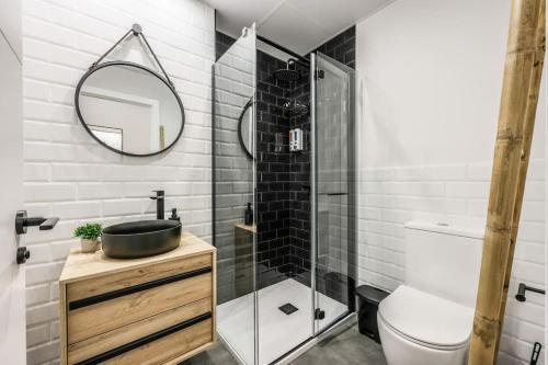 Luxe apartments Madrid Rio by RentitUP