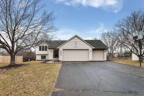 Gallery image of Maple Haven: Extended Stay in Maple Grove