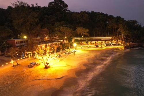 Gallery image of One Beach Private Villa in Phumĭ Kaôh Rŭng Sâmlœ̆m Khnŏng