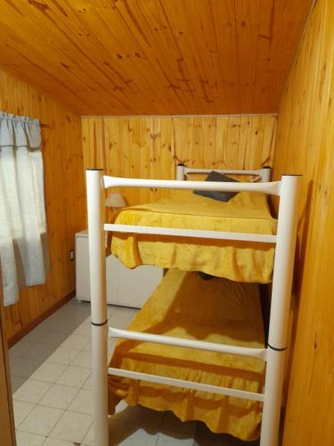 Palanda nebo palandy na pokoji v ubytování EL LOTE DE VERO