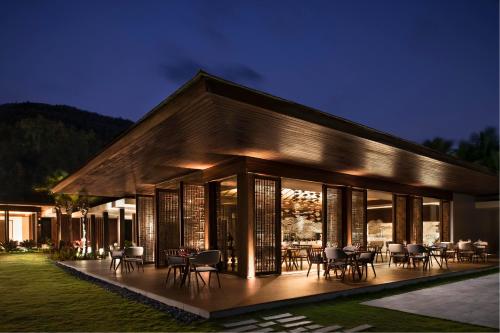 リゾートが所在する建物
